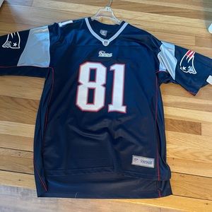RANDY MOSS PATRIOTS JERSEY LG NFL PRO LINE VINTAGE. NEVER WORN.